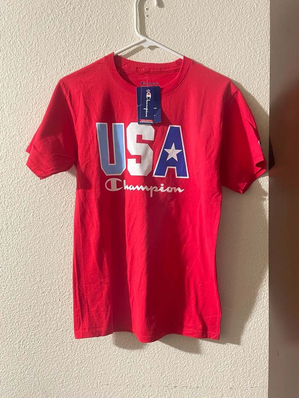 Champion Small Classic Graphic USA T-Shirt Red - Picture 1 of 7